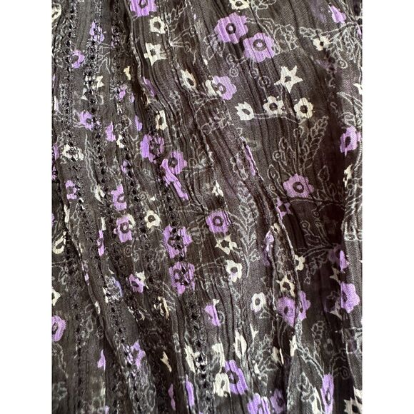 Aeropostale Sheer Black Purple Floral Blouse Ruched Button Front Top size XS - Picture 6 of 6